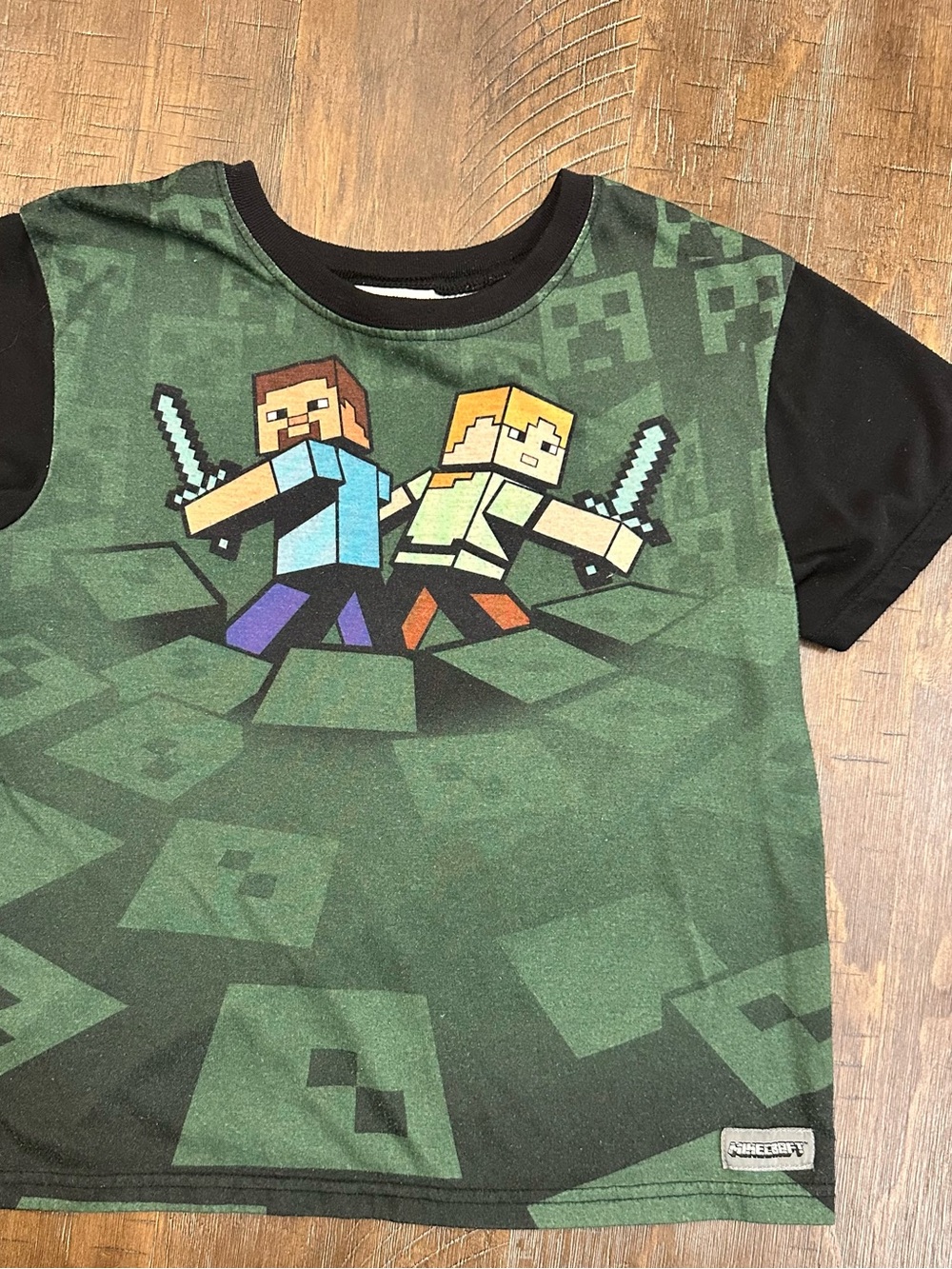 Minecraft pj top Boys' Green Graphic Tee with Characters